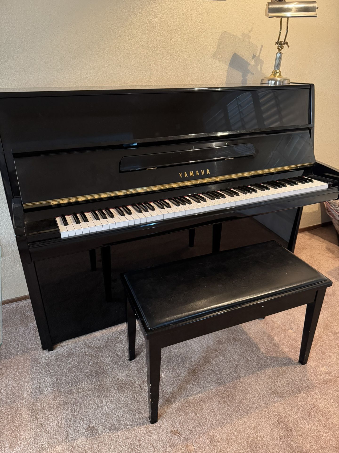 Yamaha P2E Upright Continental Console Piano $2,500