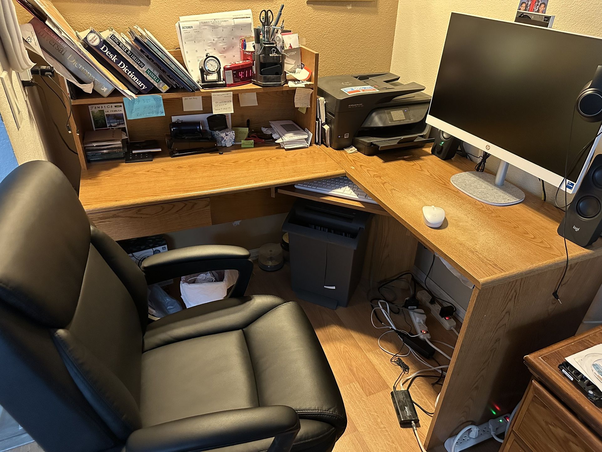 computer desk