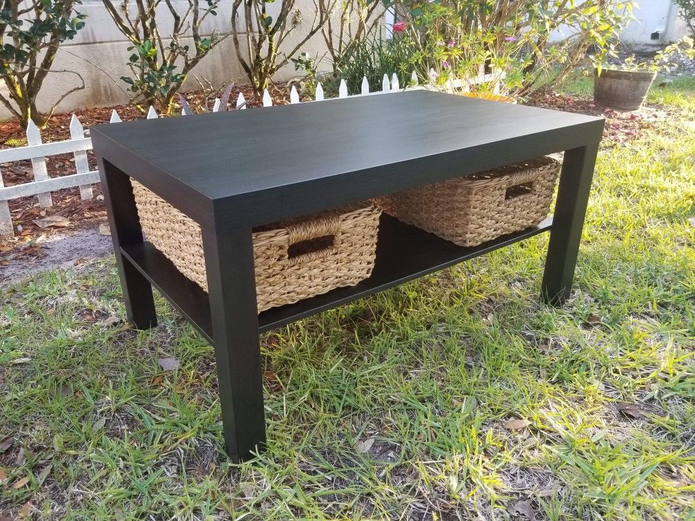 IKEA Lack Coffee table - black wood with wicker storage baskets