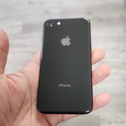 🕘 Iphone 8 🕘64gb 🕘unlock for any sim