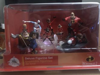 Disney Incredibles 2 Deluxe Figurine set