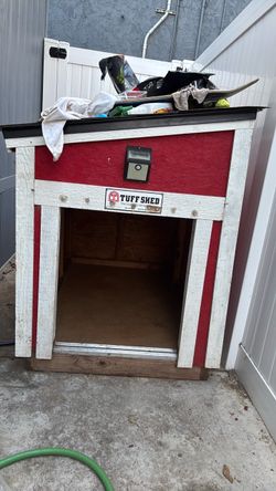 Dog house