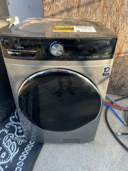 Midea Washer and Dryer front Load