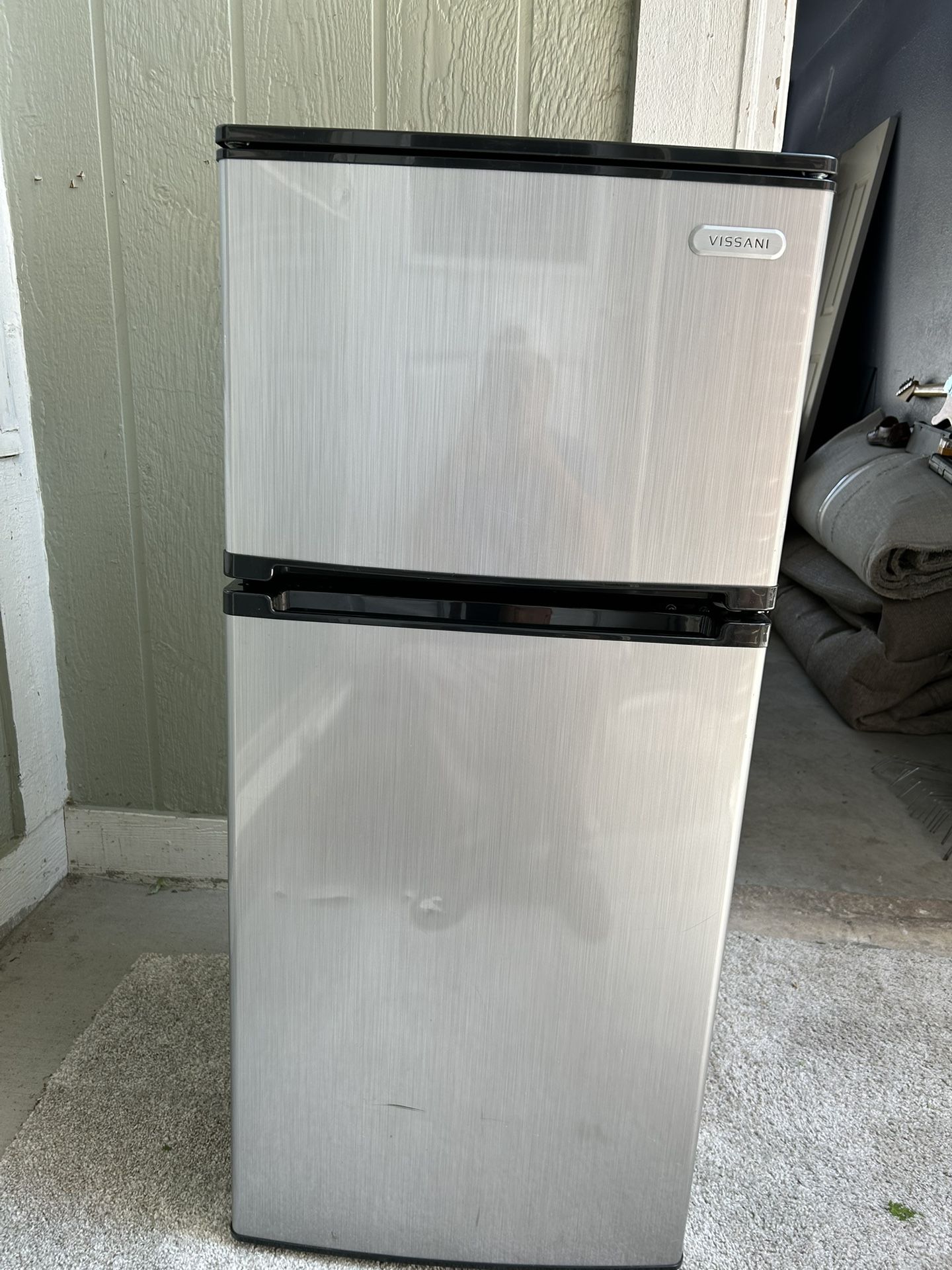 Mini Refrigerator For Sale