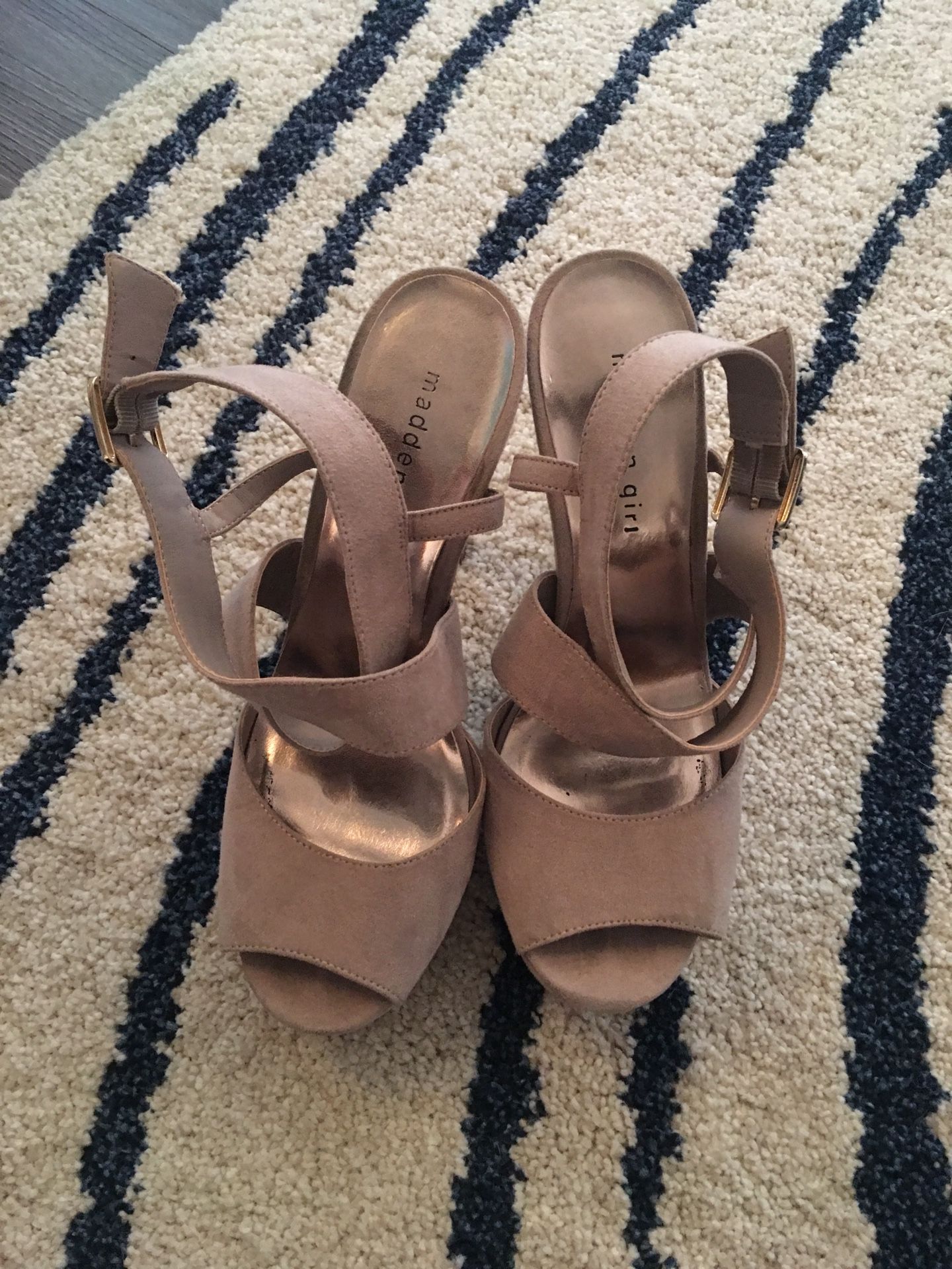 Tan Heels