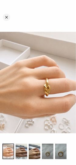 Michael Kors Gold Tone Knot Statement Ring SIZE7.5
