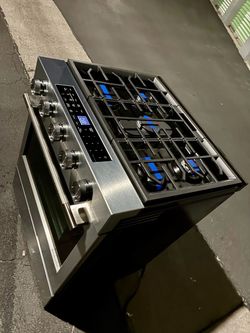 2026款 KitchenAid 30英寸燃气灶，配备 Air Fry、对流烘烤和 PrintShield 表面处理 — Open Box