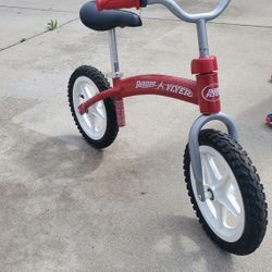 Radio Flyer Balance Bike 