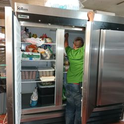 Refrigerator Technician Fixe