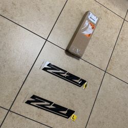 2019/2026 SILVERADO Z71 BLACK EMBLEM