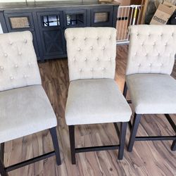Ashley’s Counter Height Bar Stools