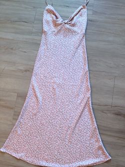 Women’s Dress SMALL