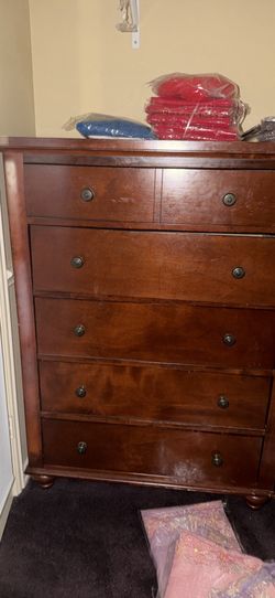 Wooden 5 -drawer