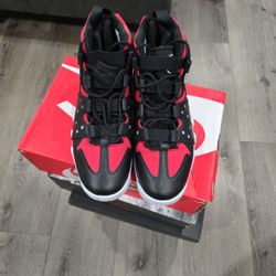 Sz 11 CHARLES BARKLEYS