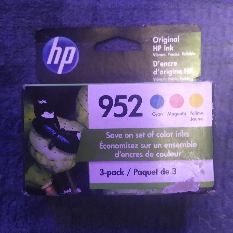 HP 952 3-pack Color Ink Cartridges