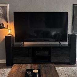 75 Inch Smart TV