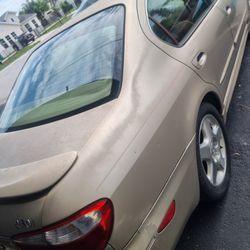 2000 INFINITI 