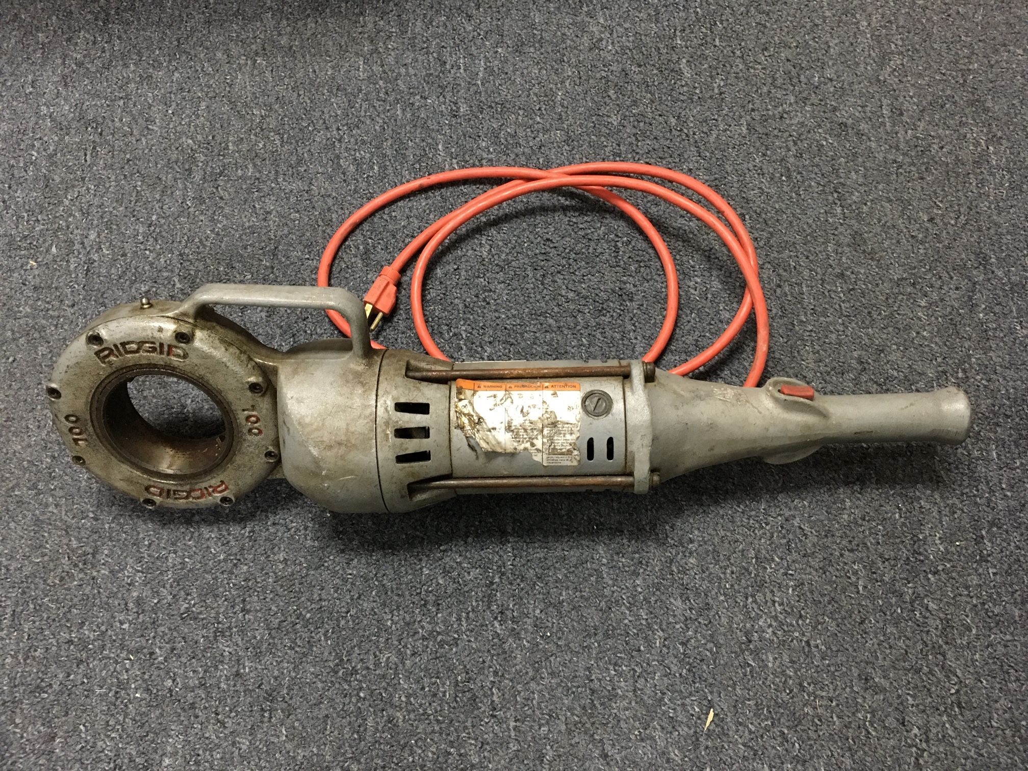 Ridgid 700 Pipe Threading Machine