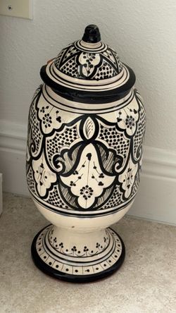 Large Ceramic Lidded Urn Vase