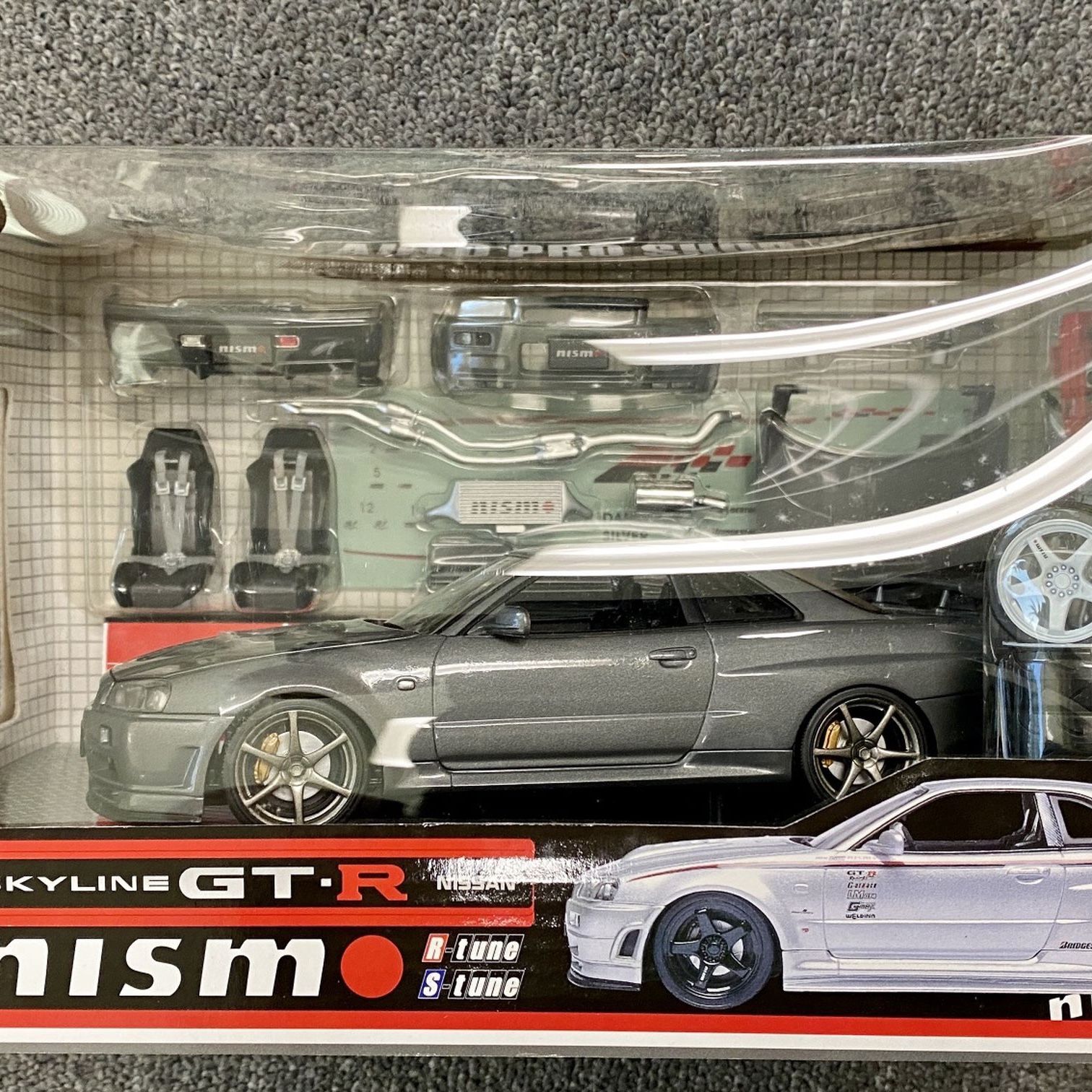 HotWorks　1/24 BNR34 NISMO Skyline NISSAN HOT WORKS 1/24 NISSAN SKYLIINE GT-R V-SPECII (2002) BNR34