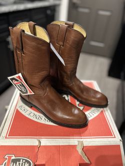 Women’s Boots 8 1/2 B