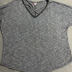 Juicy Couture Rhinestone Crystal Dolman Crisscross Heather Gray Knit Top Size Large   Rhinestone detail  V-neck Crisscross  Dolman, 3/4 sleeves Heathe