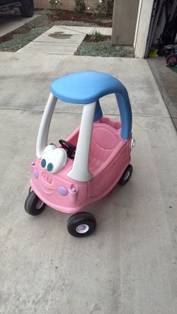 Little Tikes princess cozy coupe