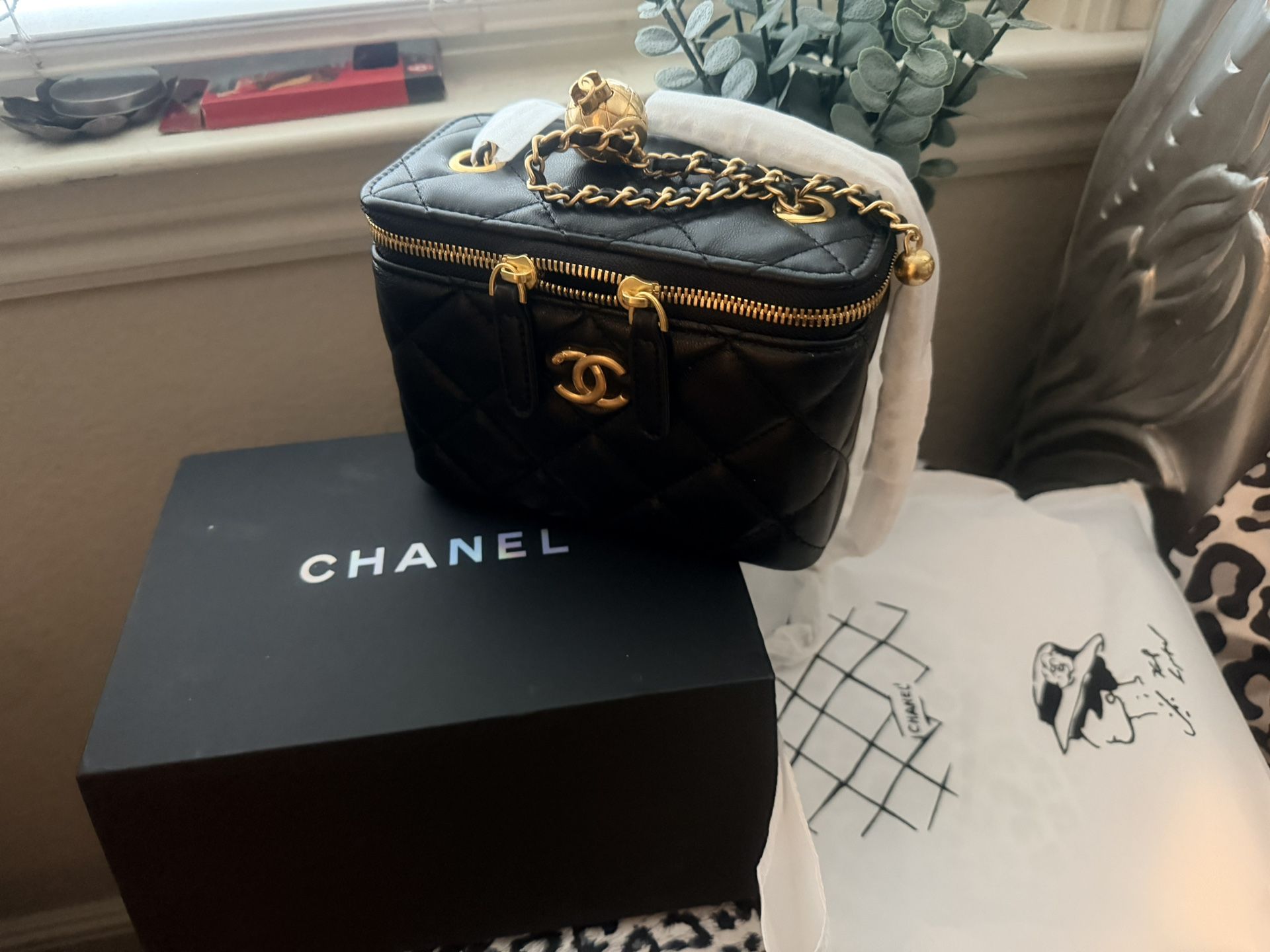 The perfect gift for her . New with box & dust bag  Black & Gold Accents 