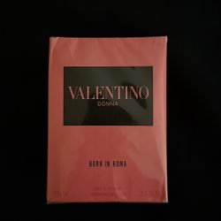 Valentino Born in Roma Perfume