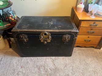 Vintage steamer trunk