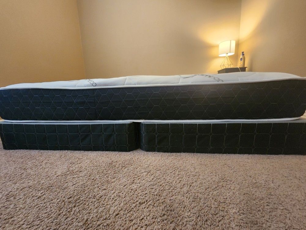 King Size Mattress & Box Springs for Sale in El Paso, TX OfferUp