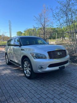 2012 INFINITI QX56