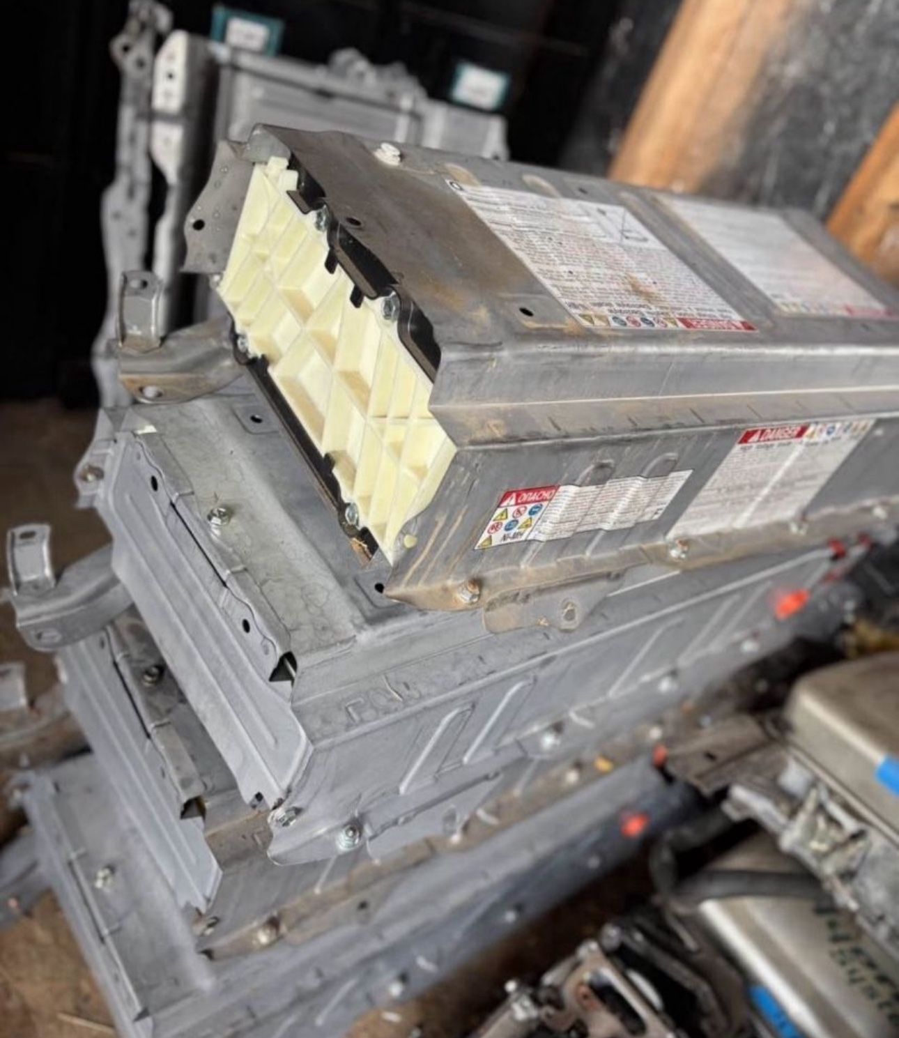 2001-2015 TOYOTA PRIUS HYBRID BATTERIES