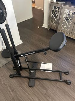  The DB Method Squat-Exercise Machine