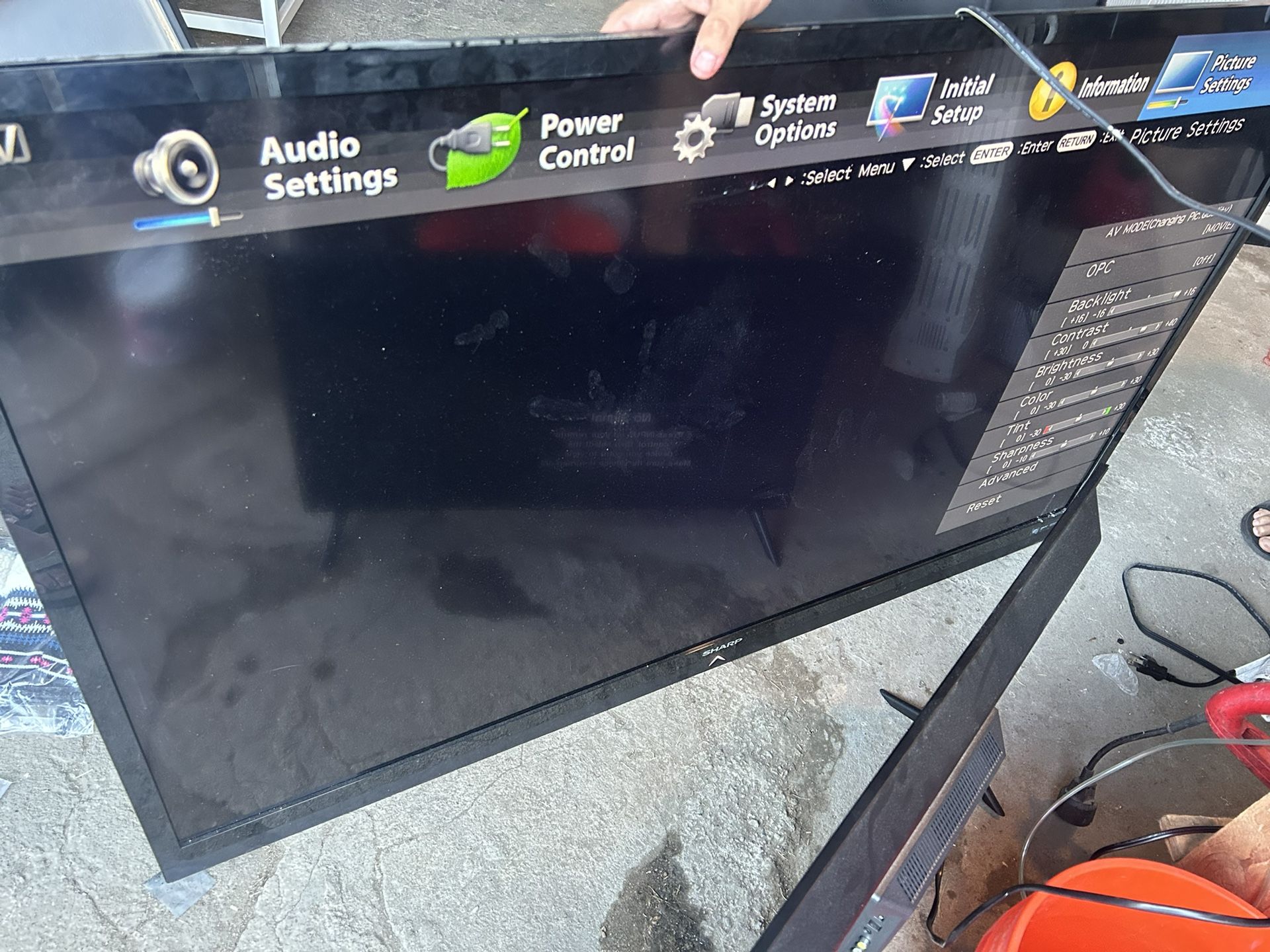 TV 60” SHARP AQUOS