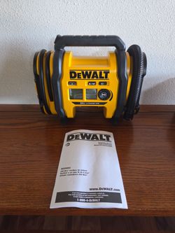 DeWALT 20V Max Cordless Air Inflater