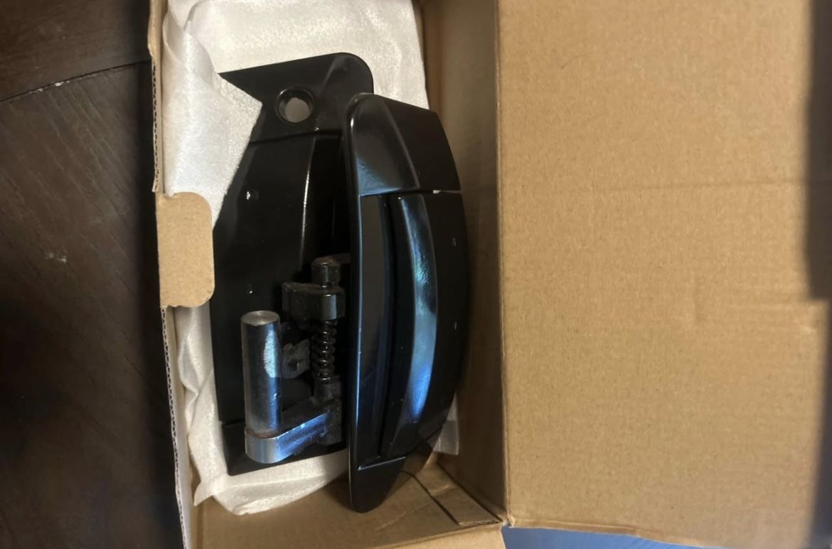 Nissan 350z Door Handles (Left & Right)