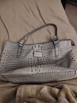 Marc Fisher purse