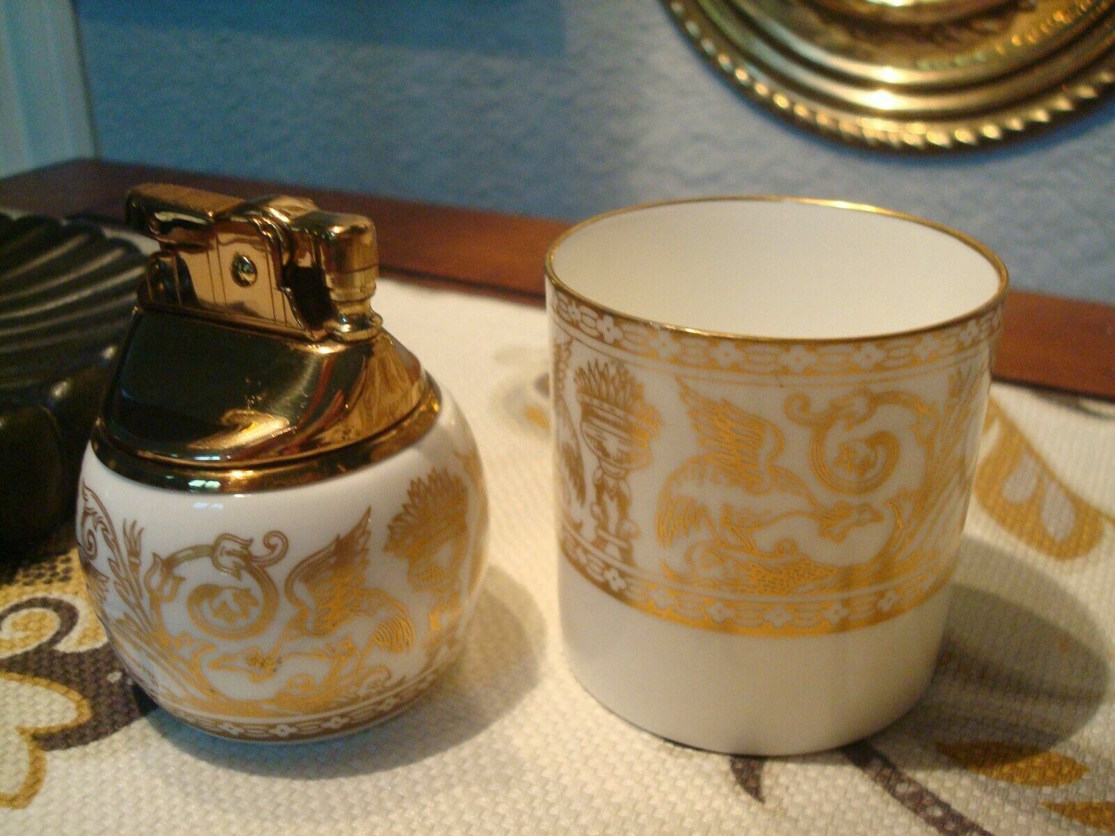Vintage Working Gold Florentine Bone China Lighter & Cigarette Cup By Wedgwood!!
