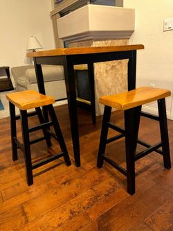Table with two chairs