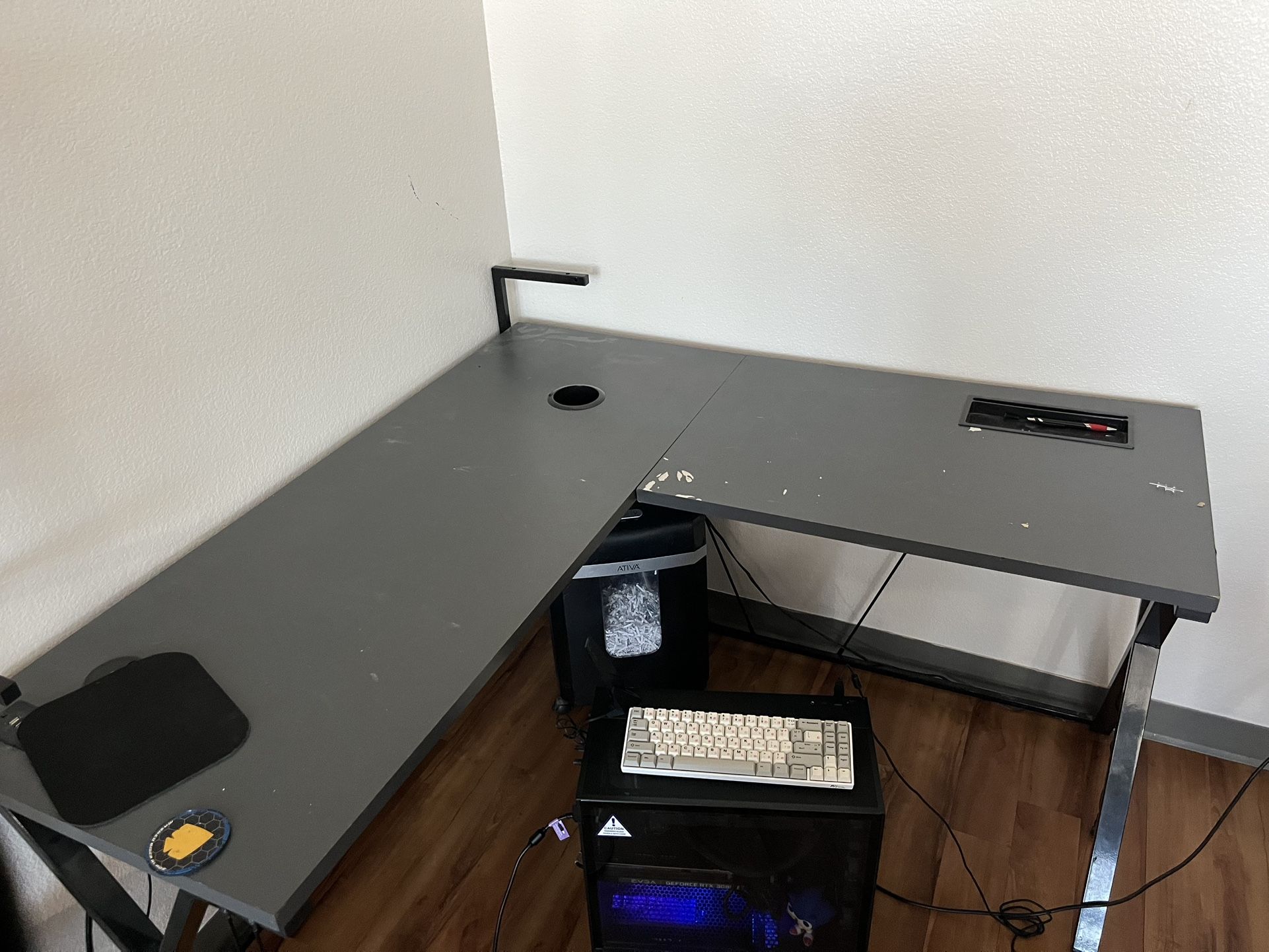 L Corner Desk