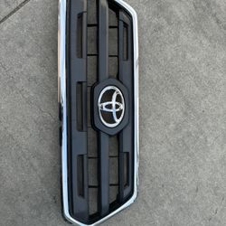 Toyota Tacoma Grill