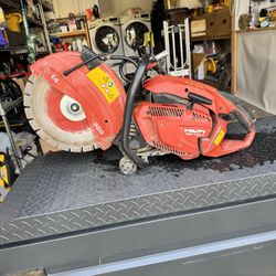 Hilti DSH-700X Concrete Saw