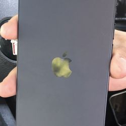 iPhone 16e 512 GB Carrier Unlocked 