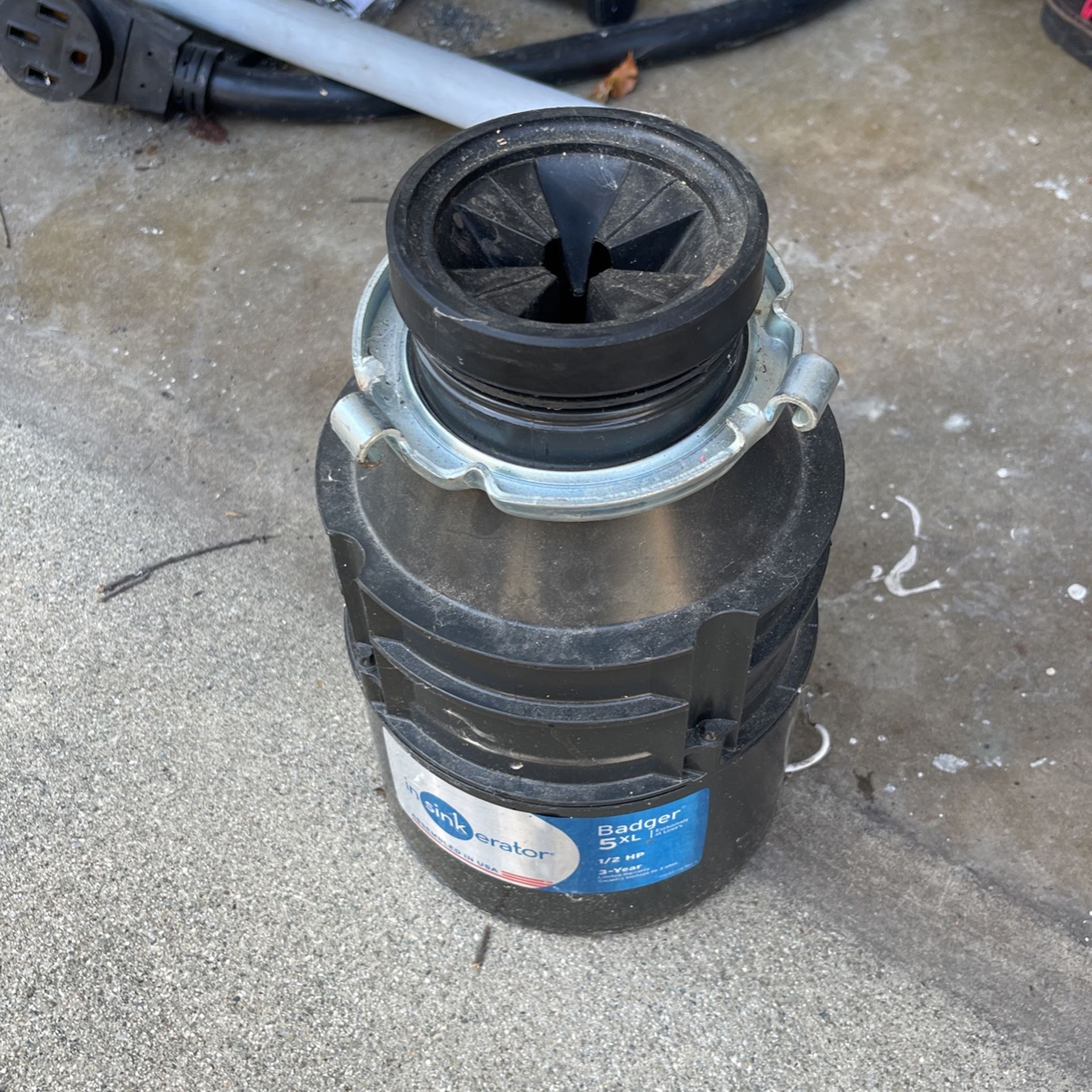 Badger 5XL - Insinkerator Garbage Disposal