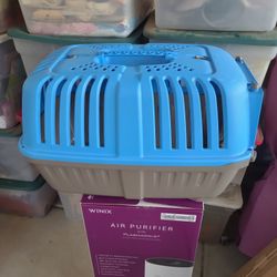 Small  Cat Or DOG carrier $10 Or Offer