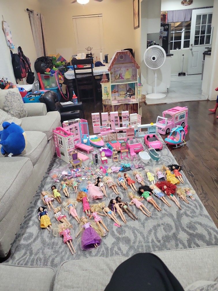 Huge Barbie Collection, Accessories, Barbie Doll House, Campers, Cars,boats,helicopter/taking Offers,Selling Separately Or Whole Lot