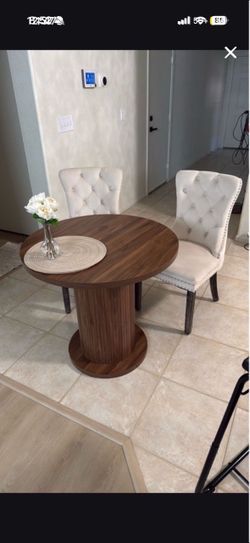 Table bistro dining table