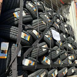 235/60/18 Llantas 