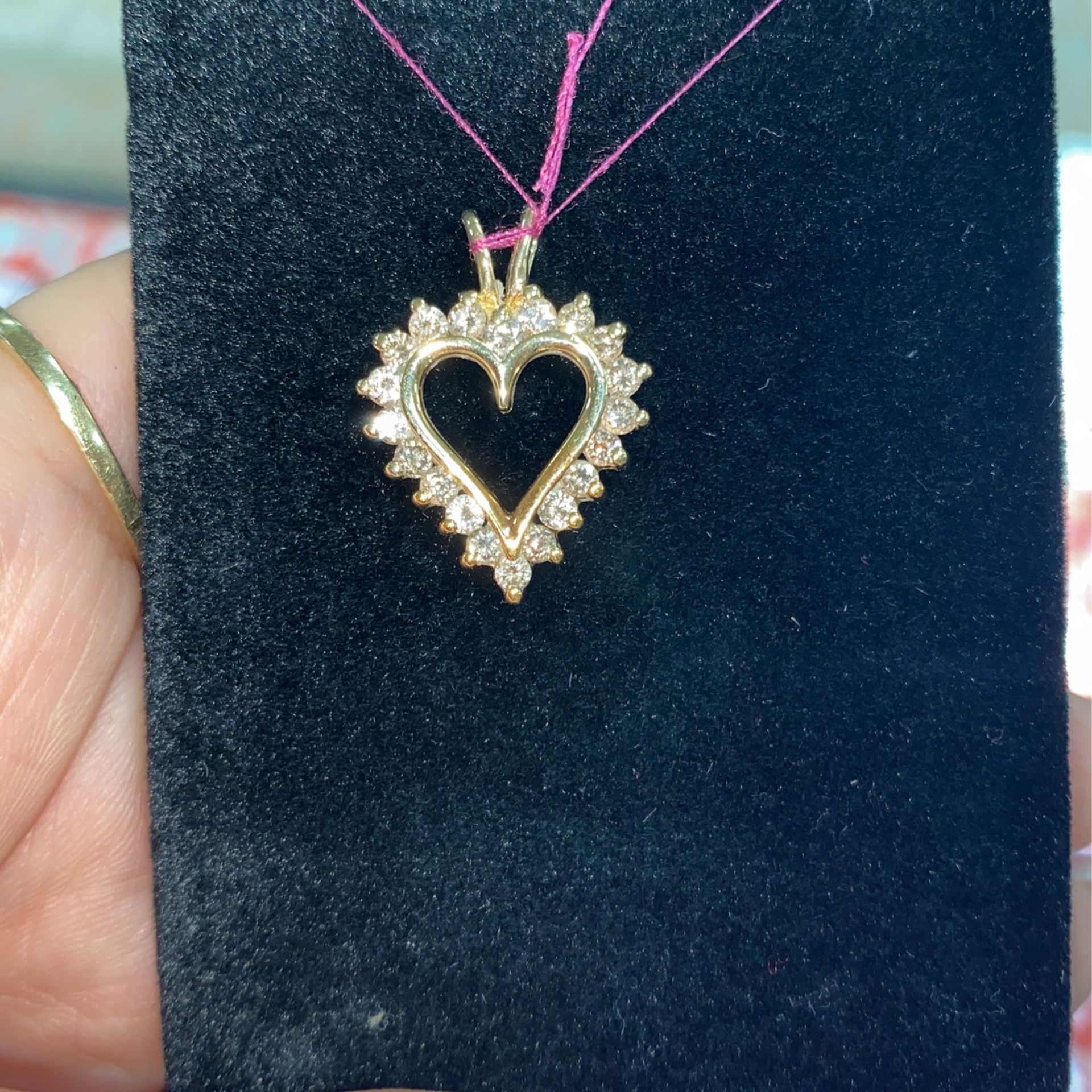 10k heart pendant